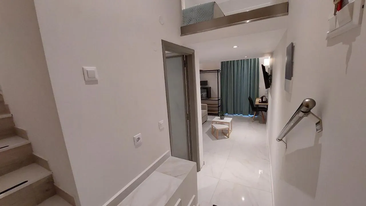 Marvel Deluxe Rooms Heraklion  Aparthotel
